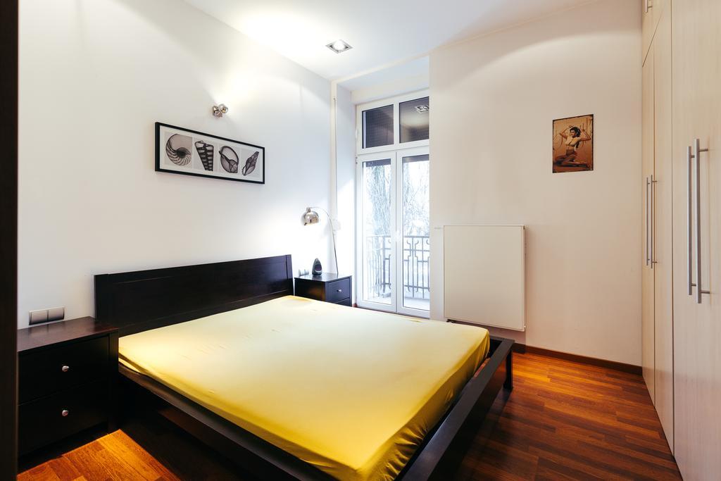 לודז' Apartment In The Strict City Centre מראה חיצוני תמונה