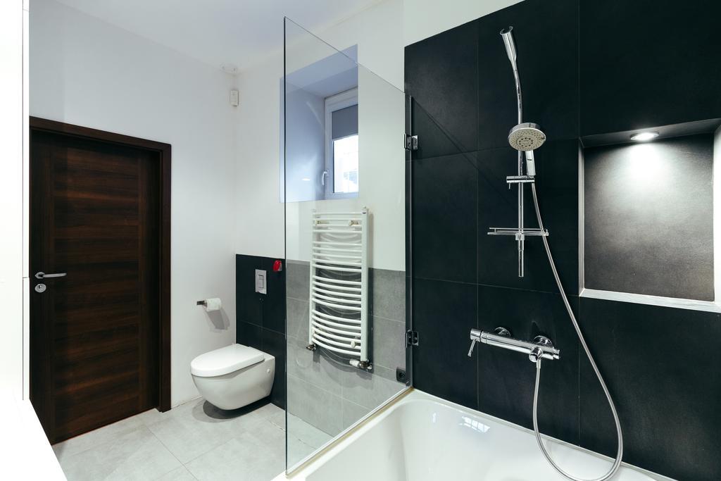 לודז' Apartment In The Strict City Centre מראה חיצוני תמונה