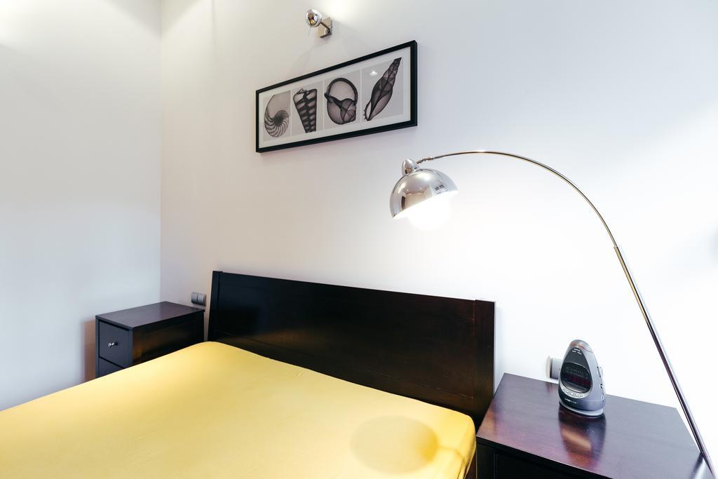 לודז' Apartment In The Strict City Centre מראה חיצוני תמונה